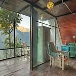 Fairytale Treehouse In Bahu By Bastiat Stays
