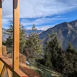 Peak And Pine Homestays