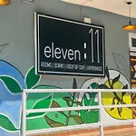 Eleven 11 Cafe And Stay