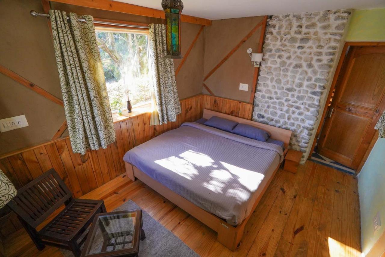 The Tirthan Eagle Nest, Tirthan Valley Lodge *
