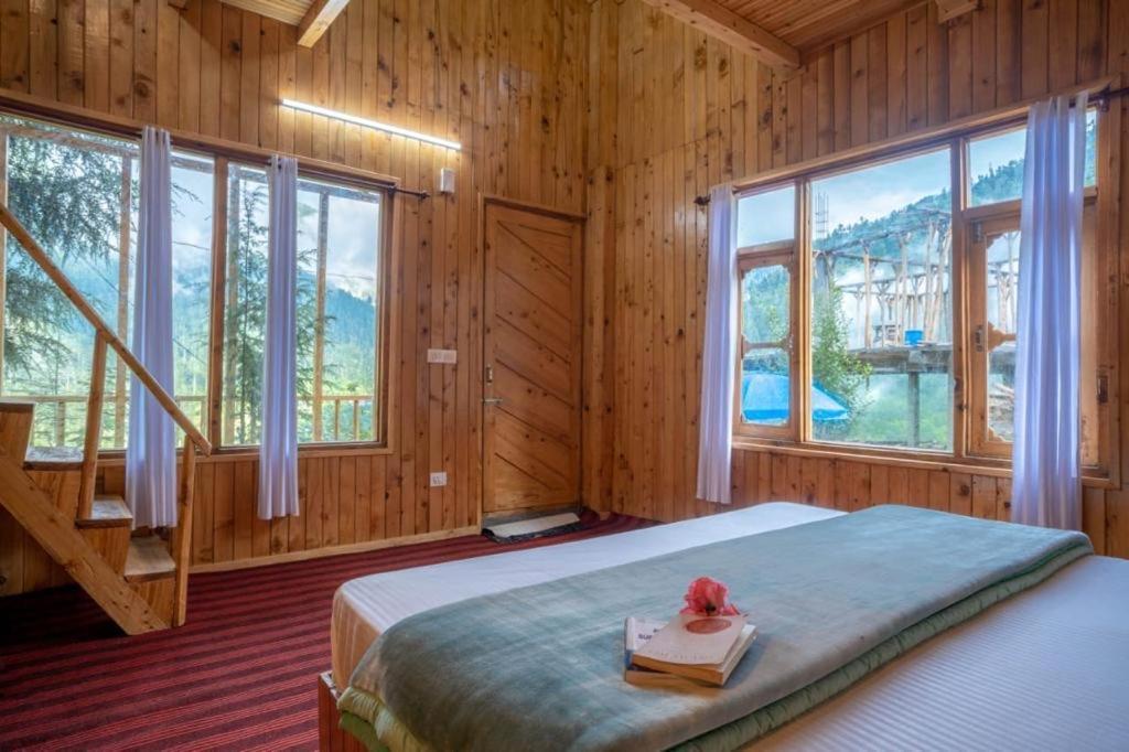 Moksha Wilderness Tree Chalet