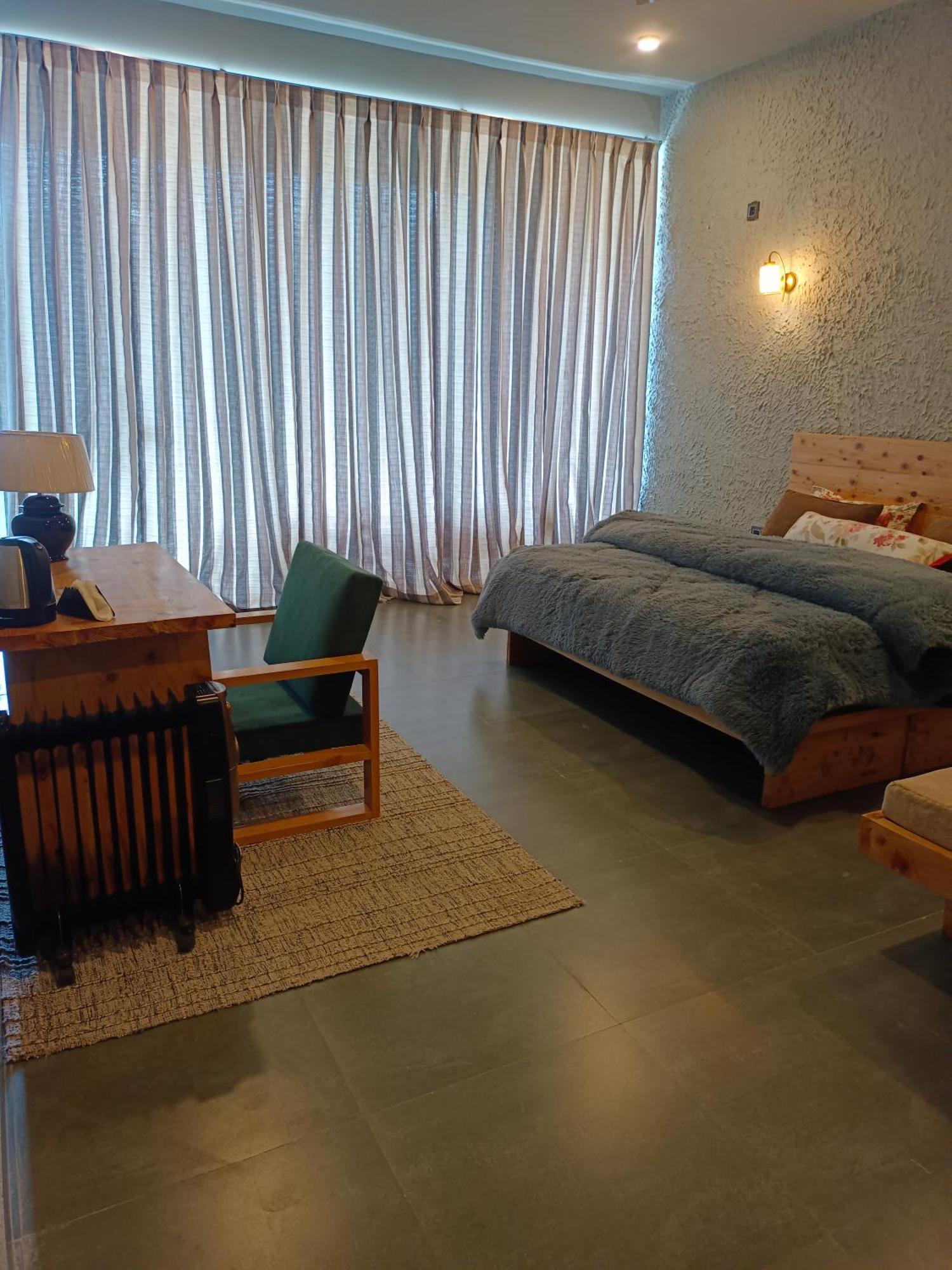 Enchanted Tales Guest house Jibhi