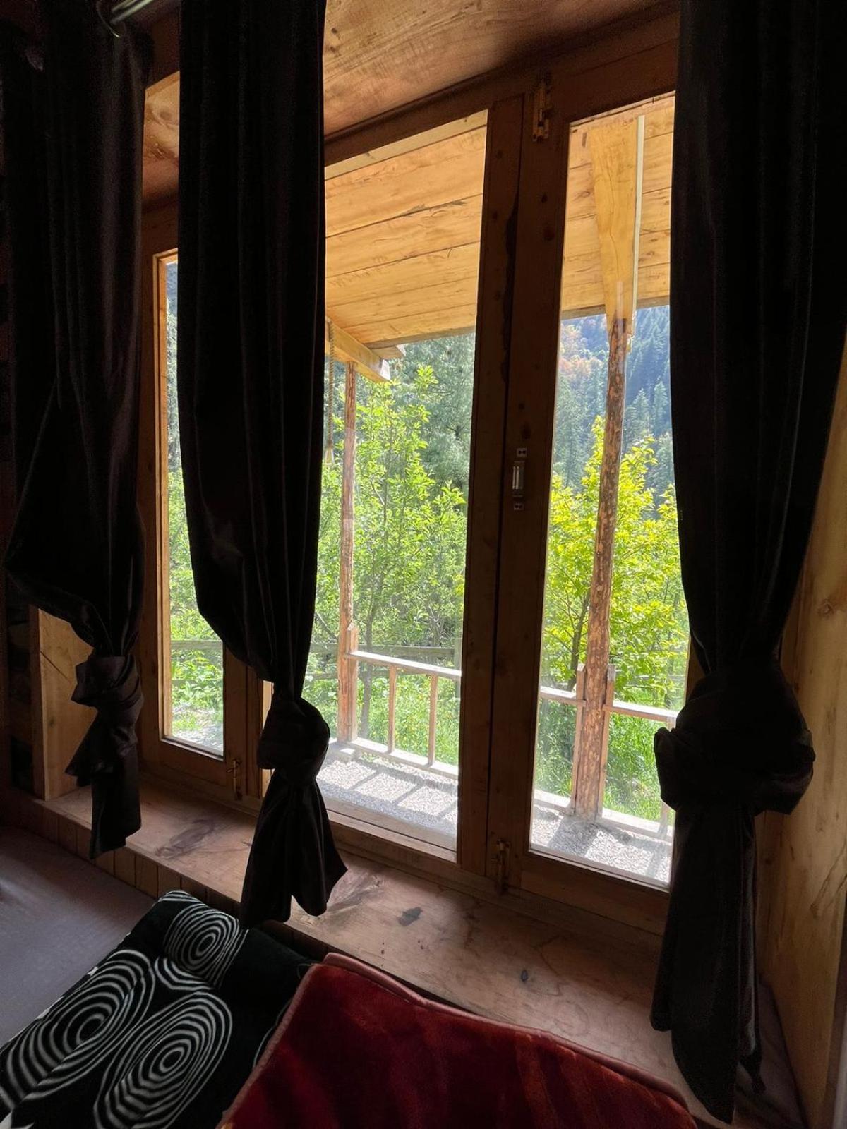Stone And Tree House By Stayapart Homestay Jibhi