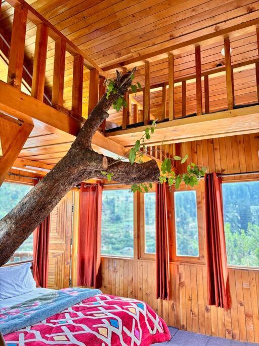 Himalayantradition Treehouse *
