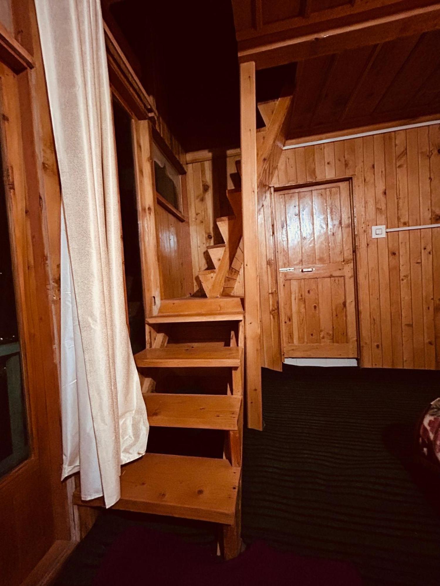 Homestay Tree Hub Jibhi