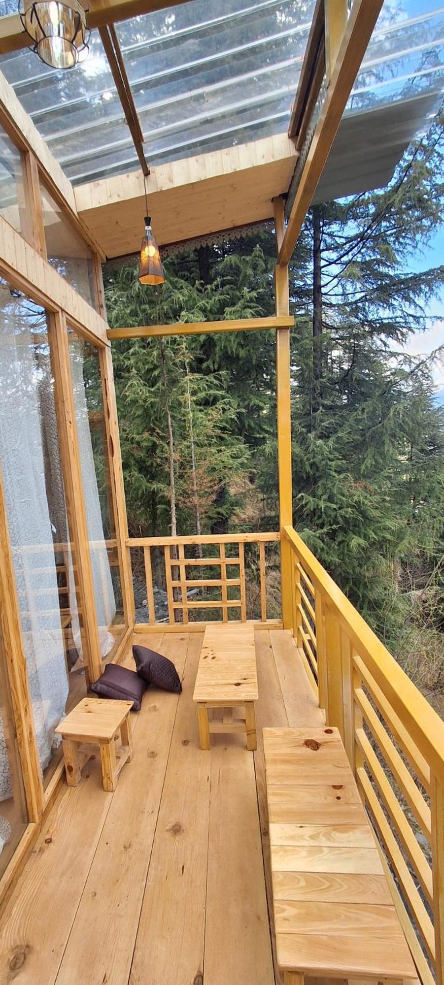 Apartment Hikers Wooden The Cedarwood Glass Tree House Jibhi