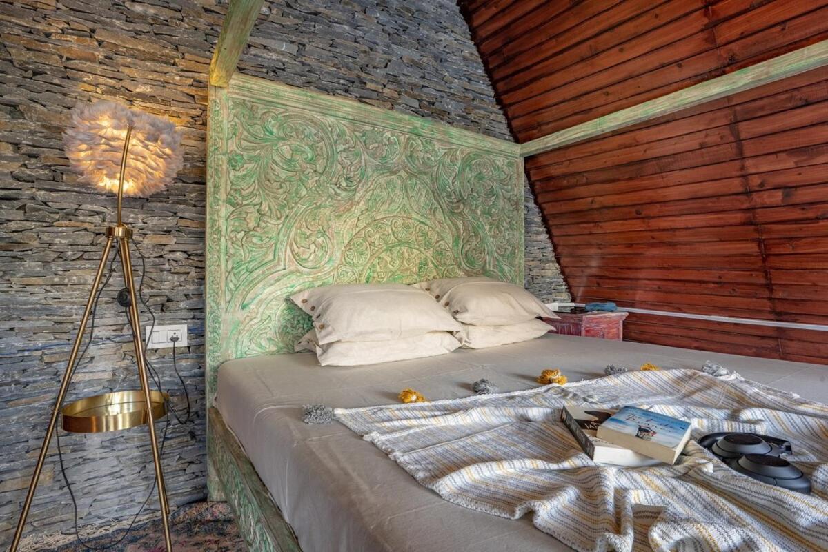 Fairytale Treehouse In Bahu By Bastiat Holiday home *