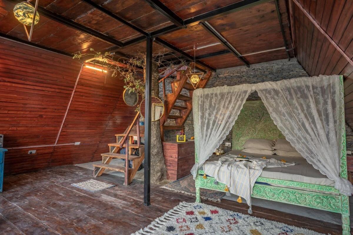 Fairytale Treehouse In Bahu By Bastiat Holiday home Jibhi