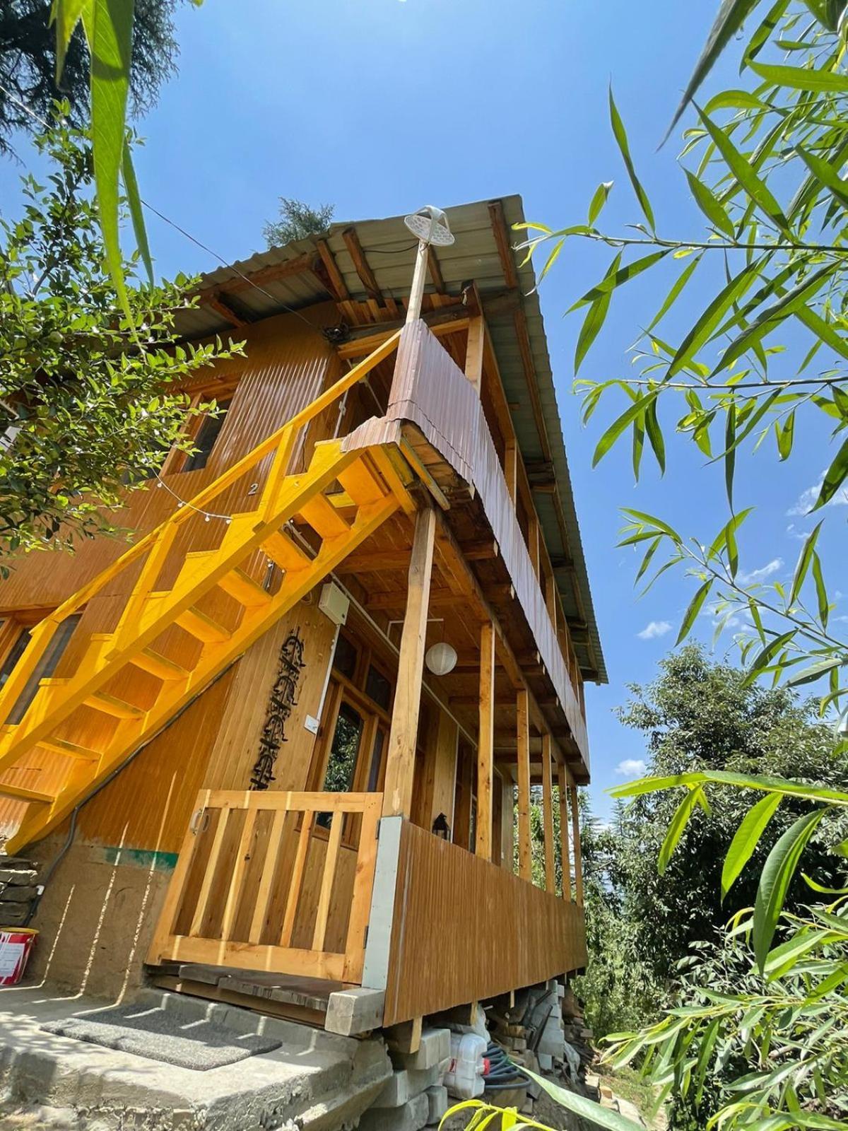 Woodhouse On The Rocks, 2 Guest house