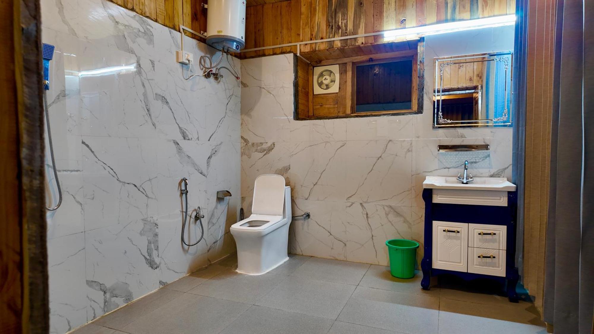 Apartment The Luxe Cascades Jibhi
