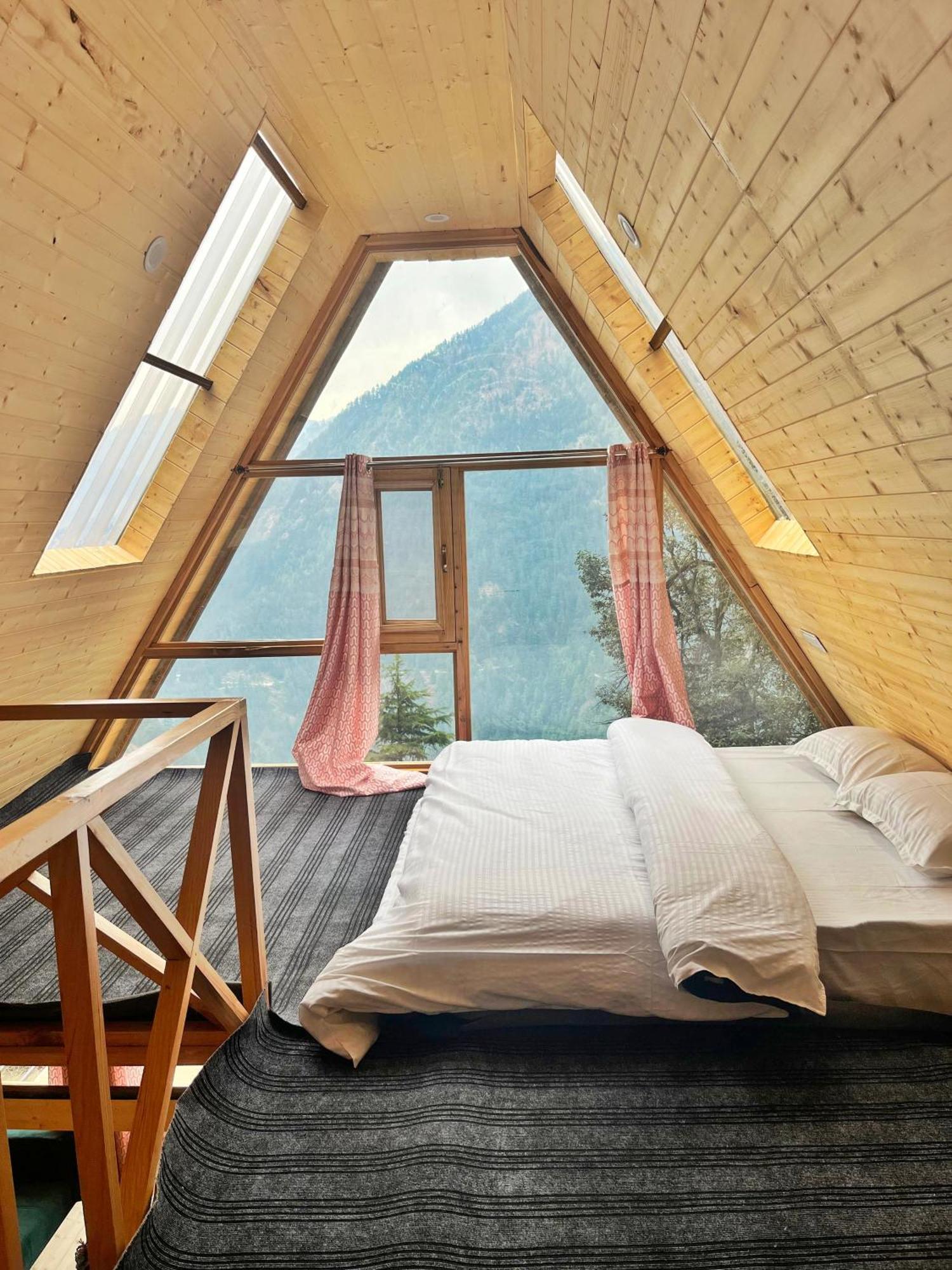 Lodge Winter Soul Jibhi