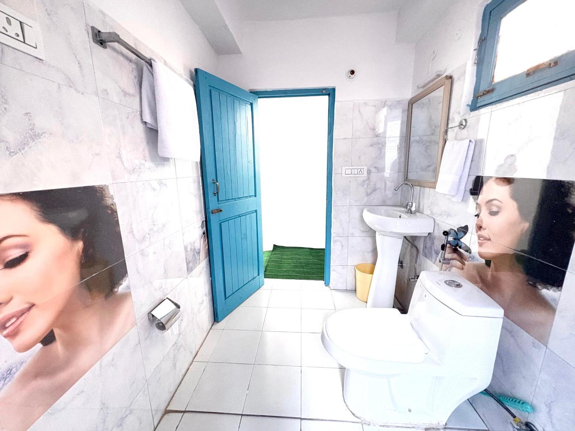 Tripperz Deluxe Homestay
