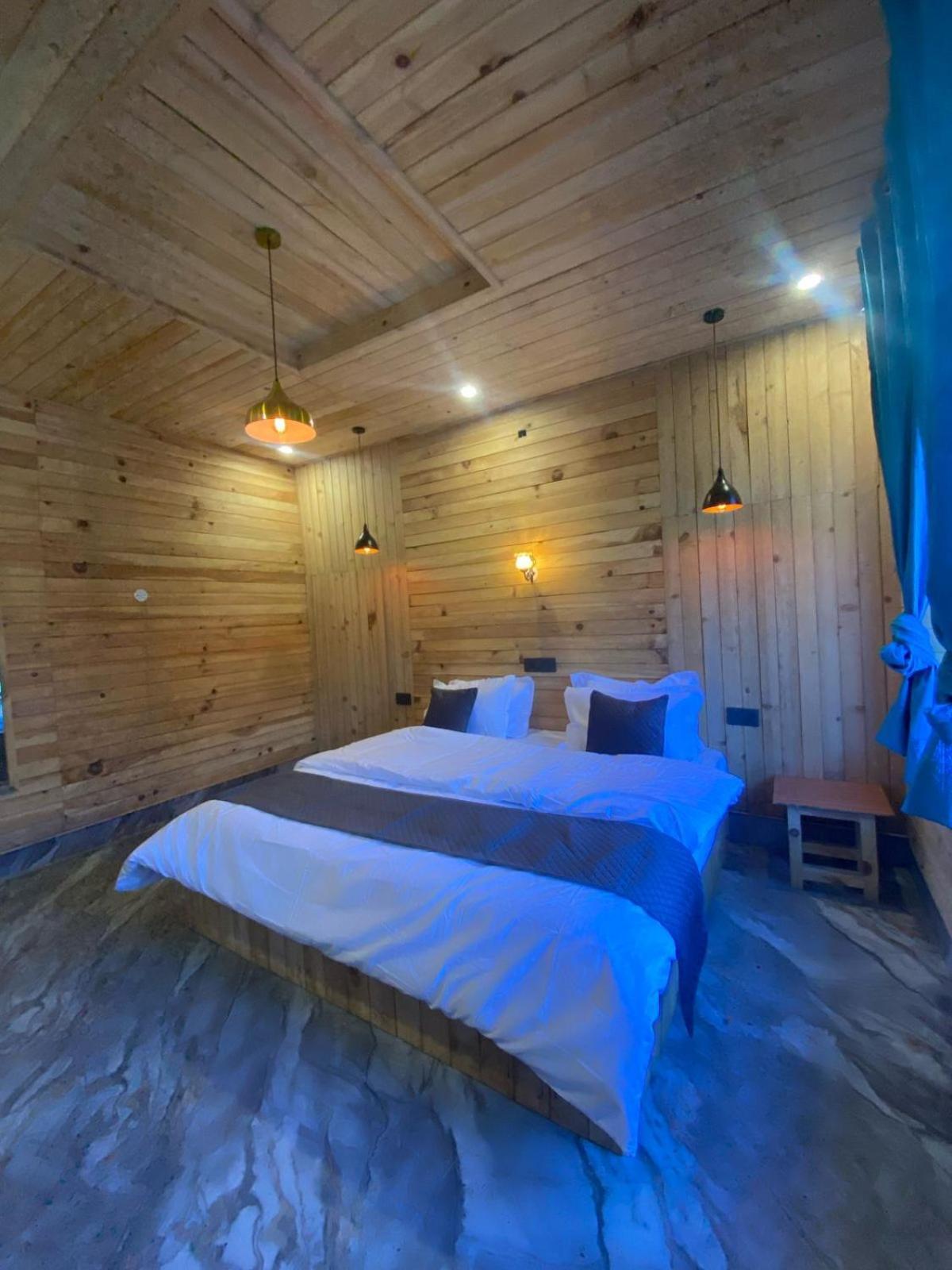 Hotel Apple Land By Naavagat Jibhi