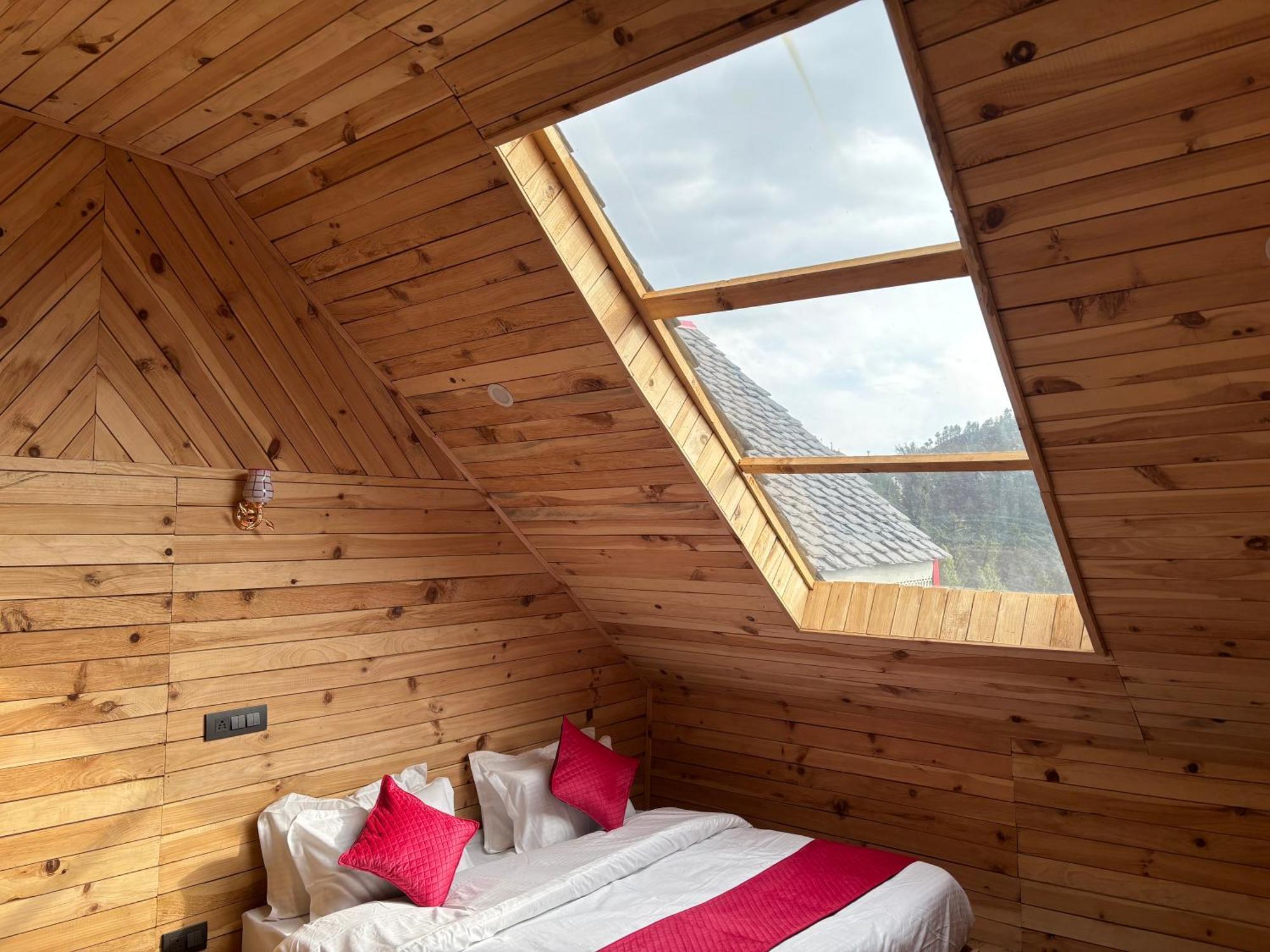 Hotel Apple Land By Naavagat