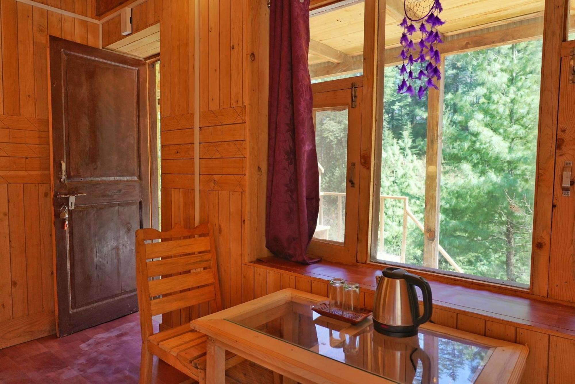 Hostel Ailyak Seri Jibhi