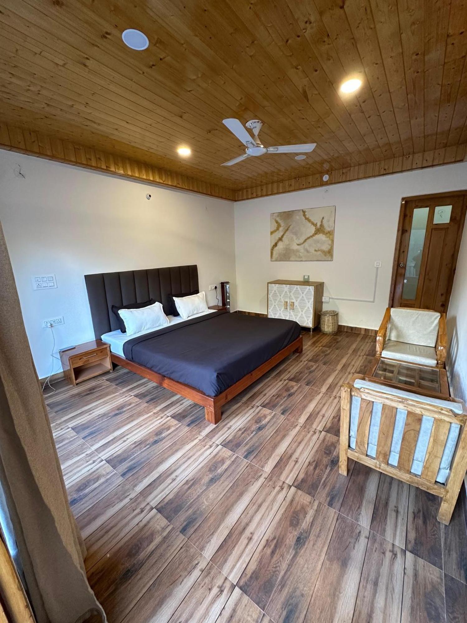 Hotel Valley 3*