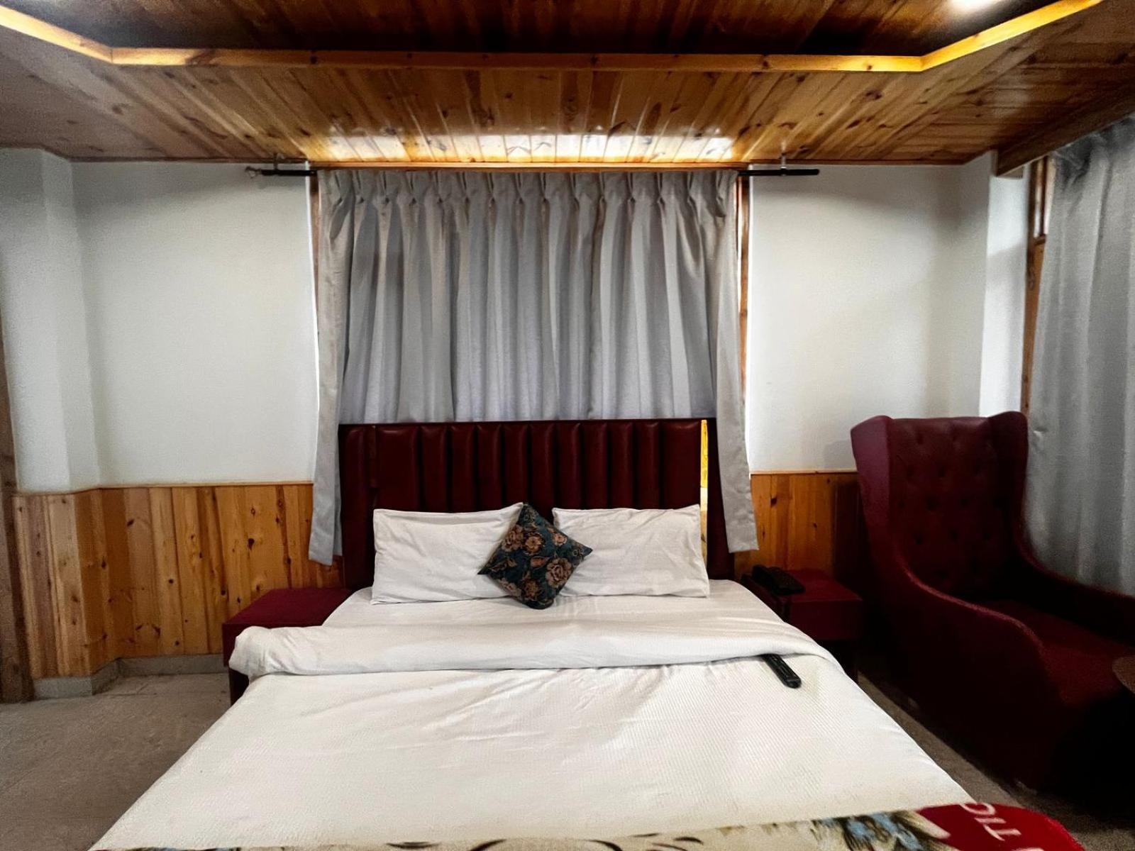 Hotel Khushwa Farm