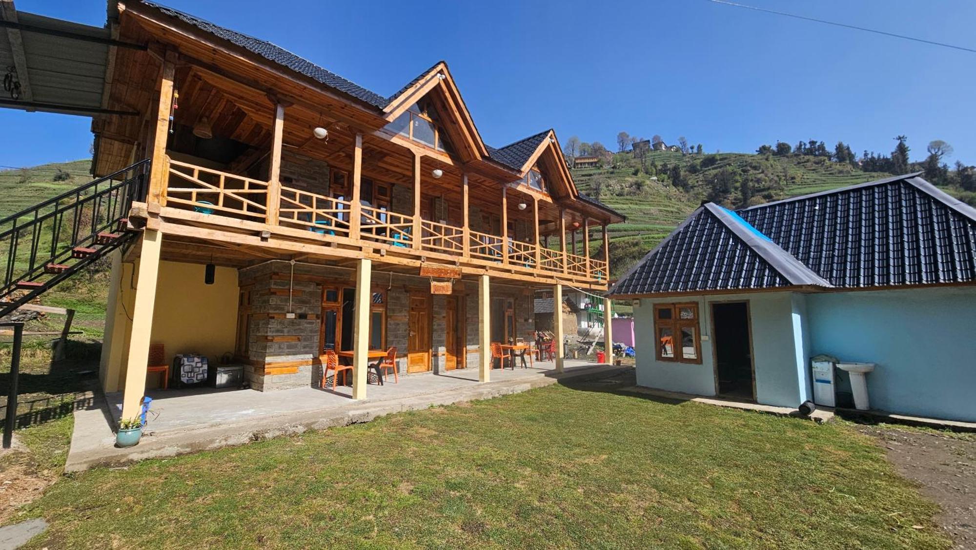 Freebird Nest Retreat Lodge Jibhi