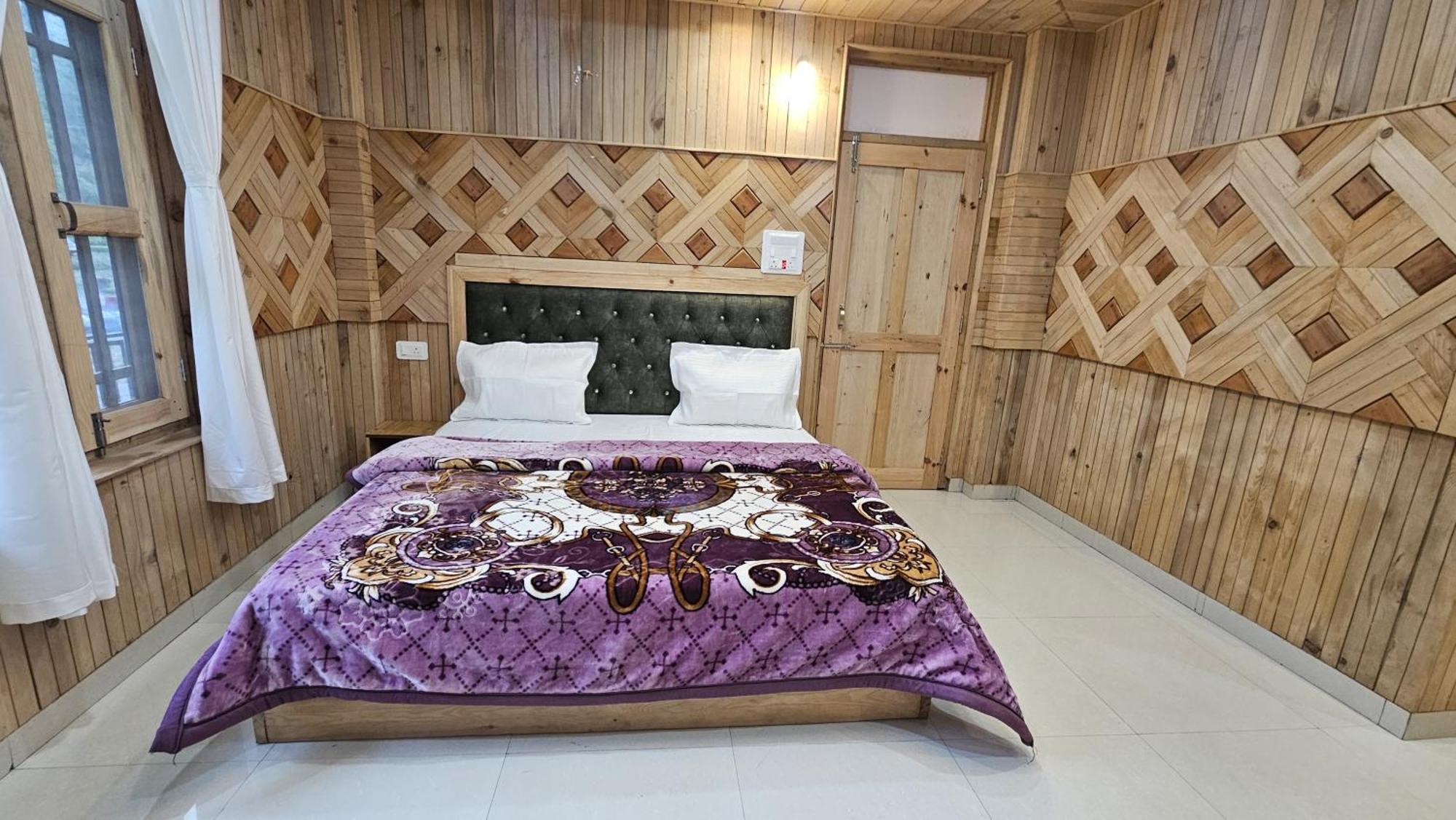 Lodge Freebird Nest Retreat *