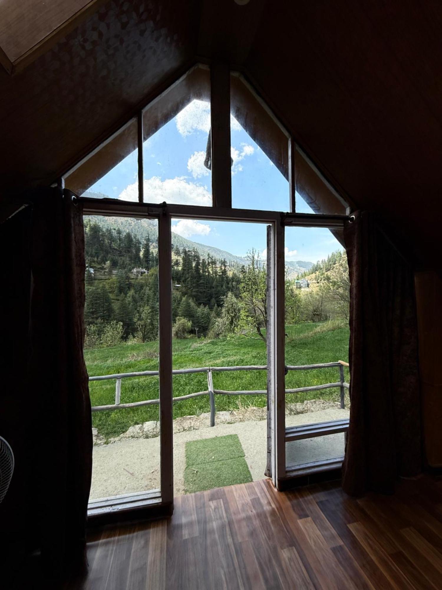 Farm stay Himalayan Outskirt & Tree House