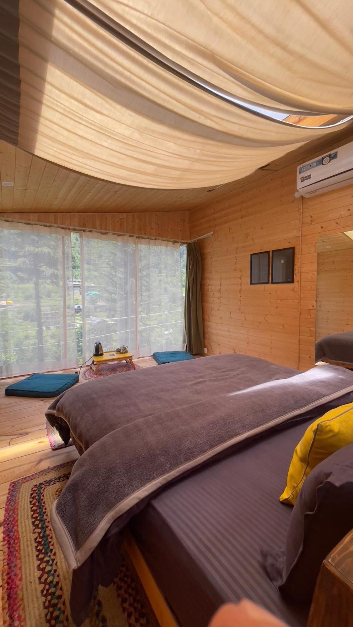 Stargazing Lodge