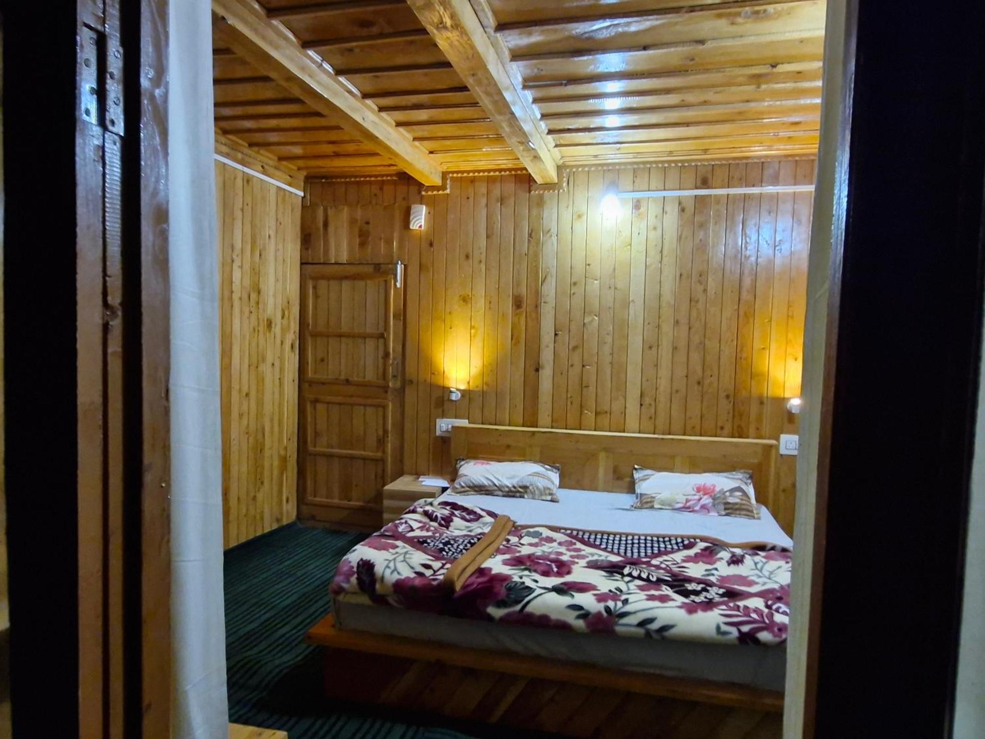 Homestay Emberwood Jibhi