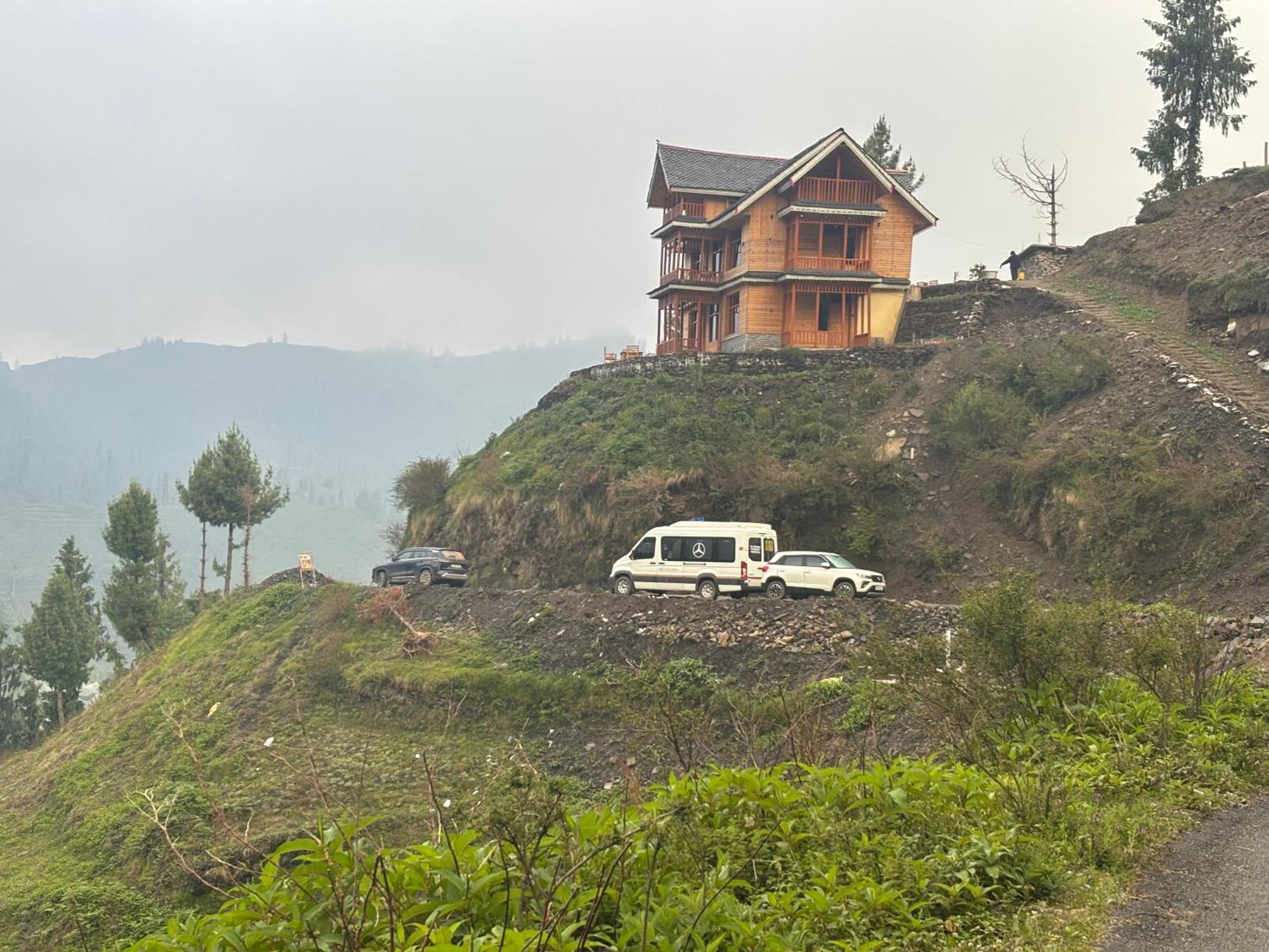 Hotel Apple Land By Naavagat Jibhi