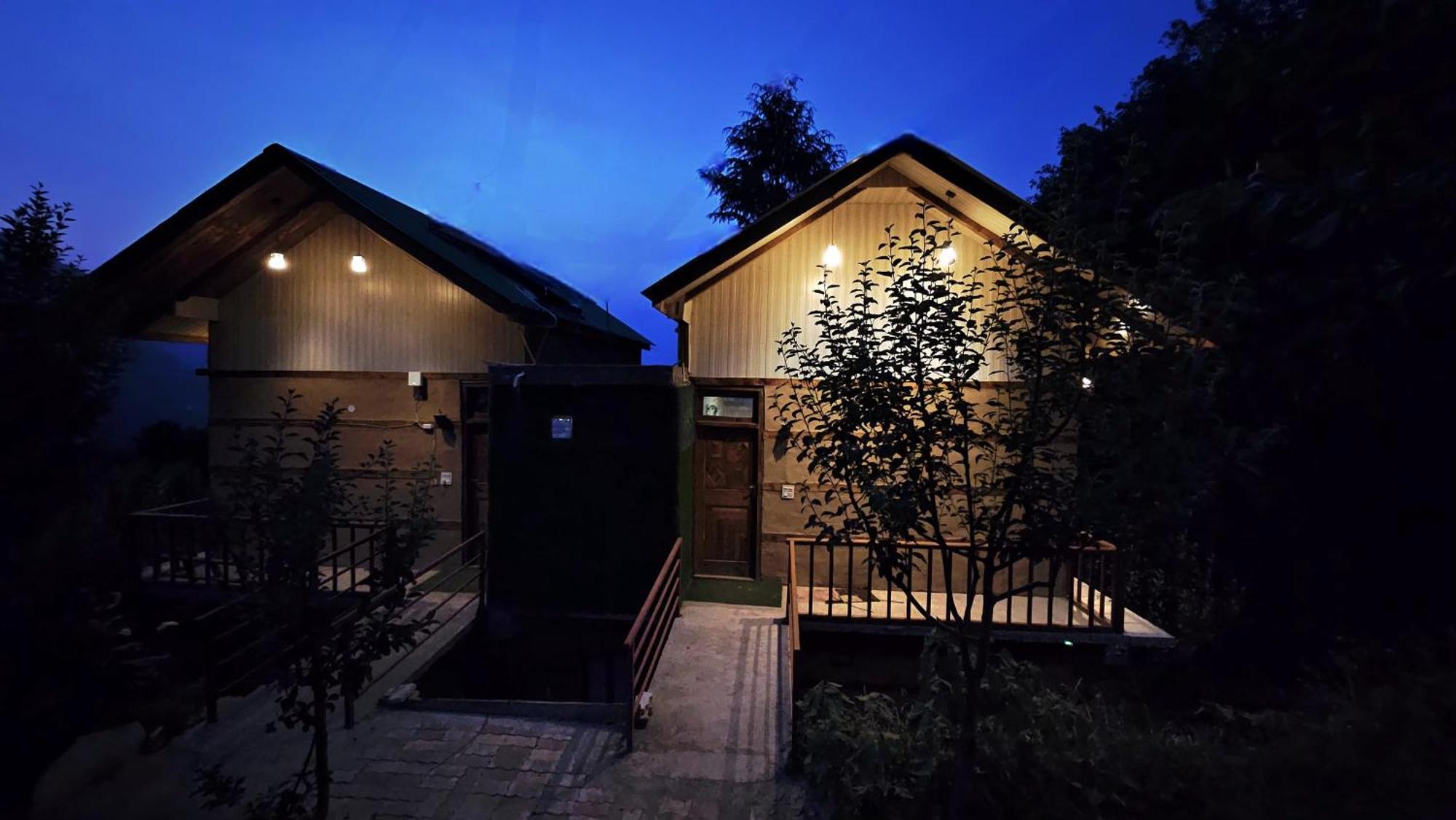 Ruhaani & Cafe Guest house Jibhi